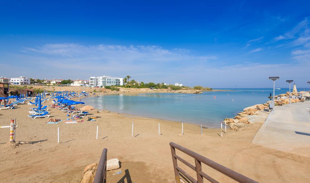 Villa Meredith Paralimni Zimmer foto
