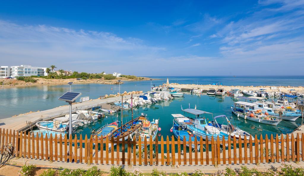 Villa Meredith Paralimni Zimmer foto